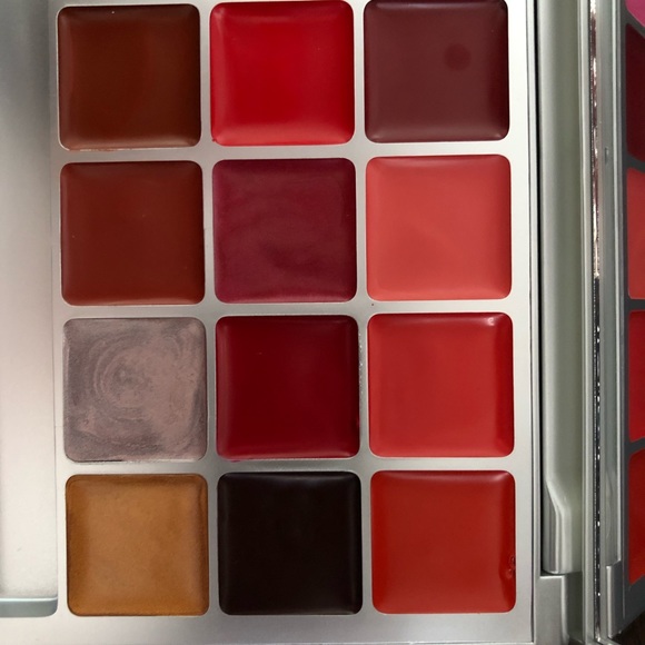 Kryolan 18 color lip palette LRP2 - new/sealed - Picture 4 of 7